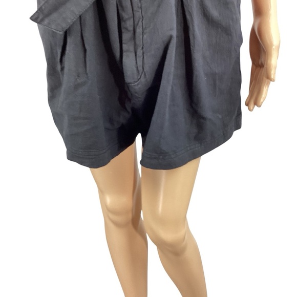 Free People Everywhere You Go Paperbag Waist Shorts Black Size 10 - Picture 3 of 7